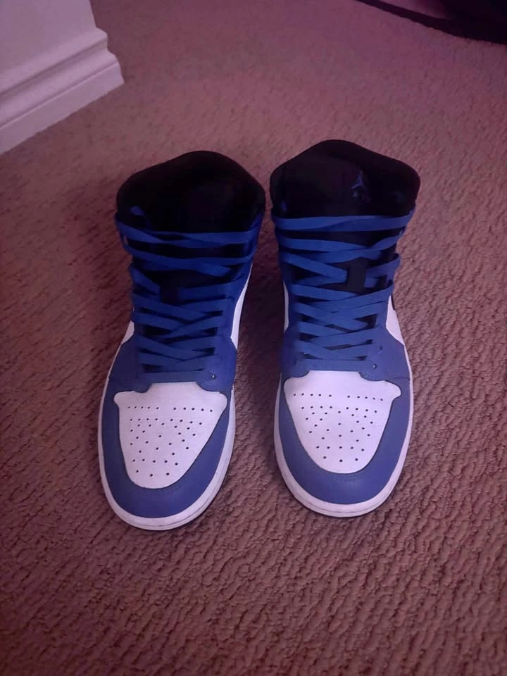 Size 10.5 Jordan 1 Royal Blue