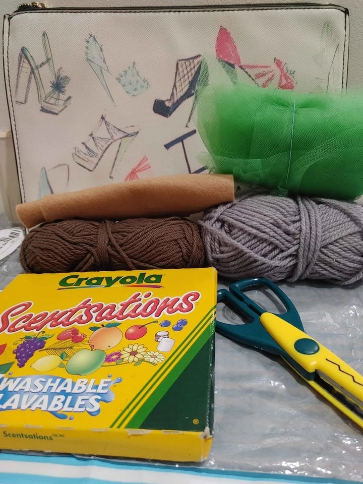 Art & Craft Supplies for Projects - photo 2