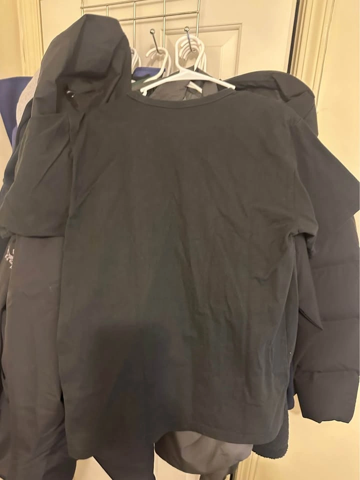 Adidas Black T-Shirt - photo 2