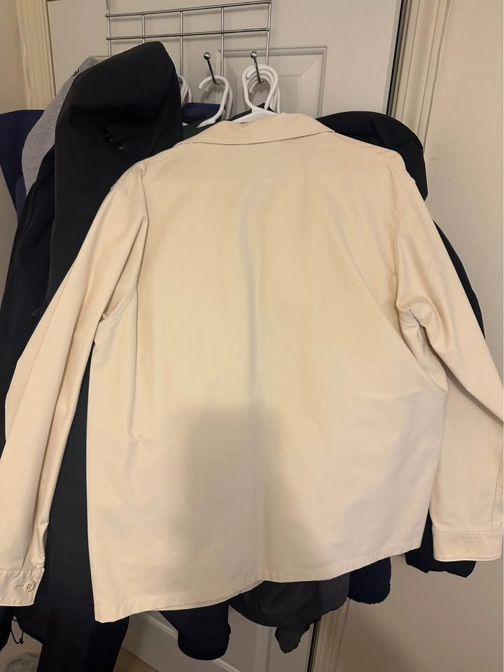 White jacket - photo 2