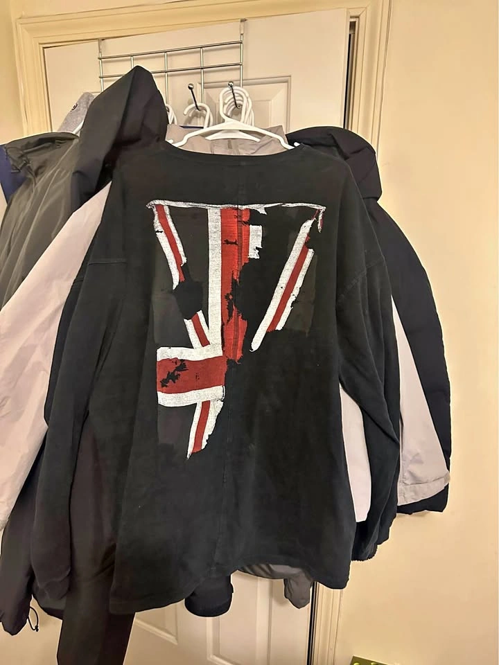 Represent flag long sleeve
