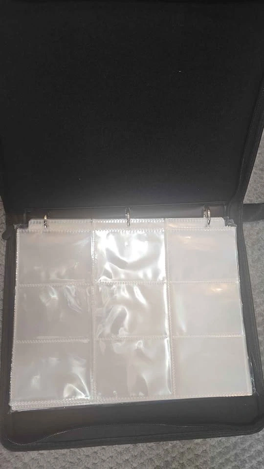 Pokémon Trading Card Binder - photo 3