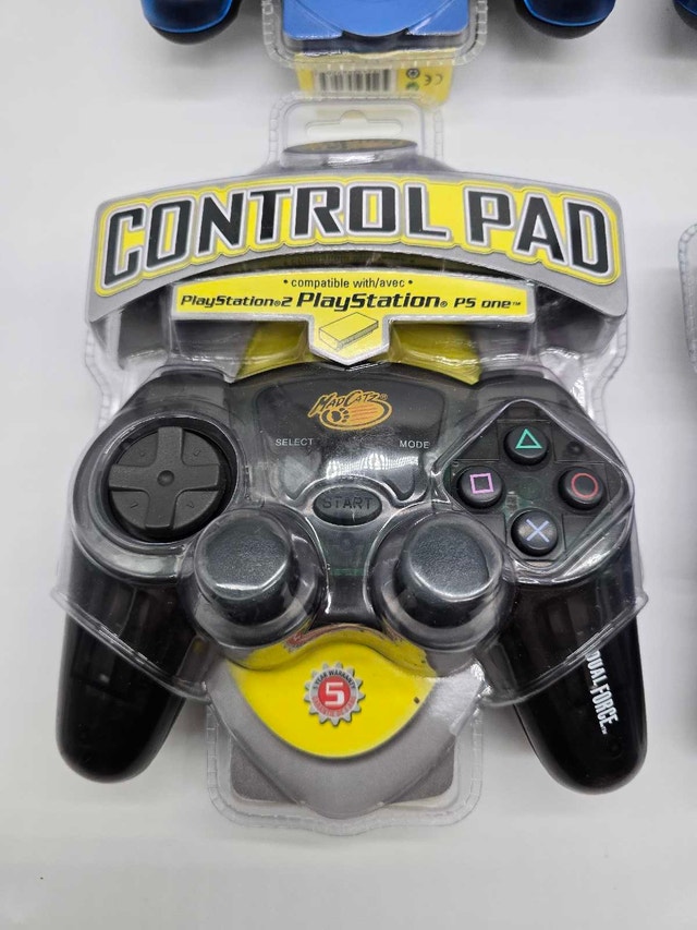 Mad Catz Controllers for PS1 PS2 Playstation 1 & 2 - photo 5
