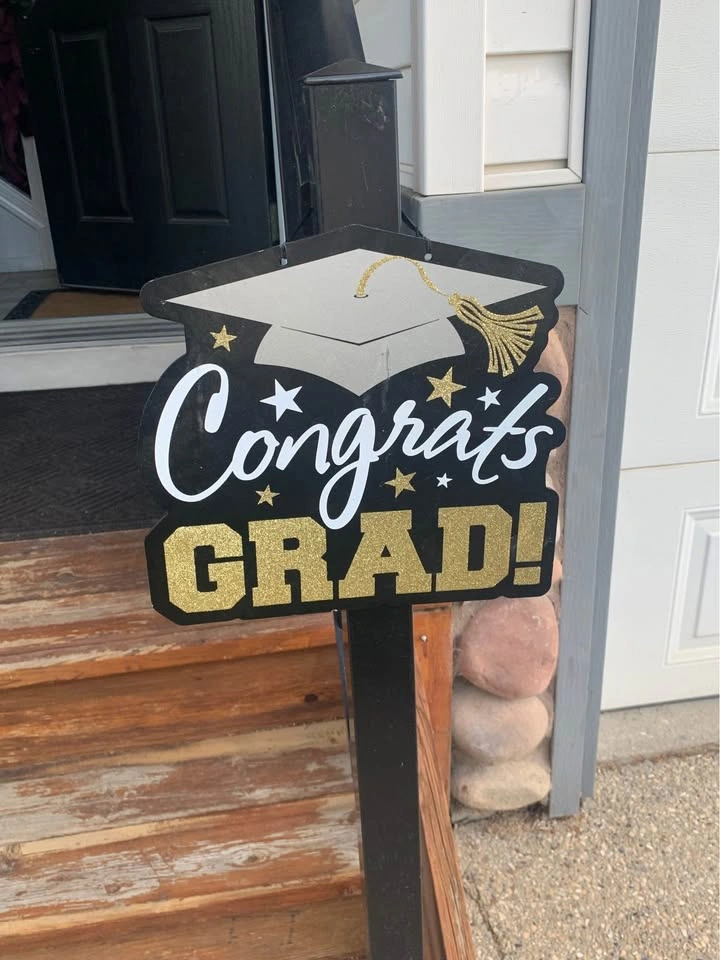 Graduation Party Decor Bundle! Congrats Grad & Party Signs - photo 2