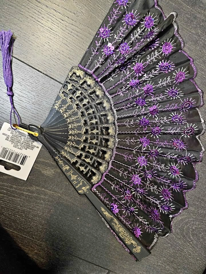 Black and purple embroidered folding fan