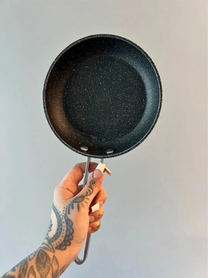 Small frying pan moving sale