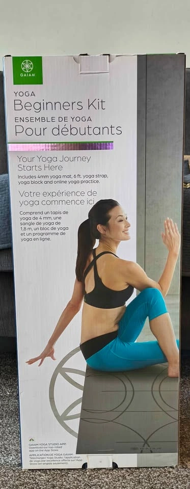 Gaiam Yoga Beginners Kit – Mat, Block & Strap – Brand New - photo 3