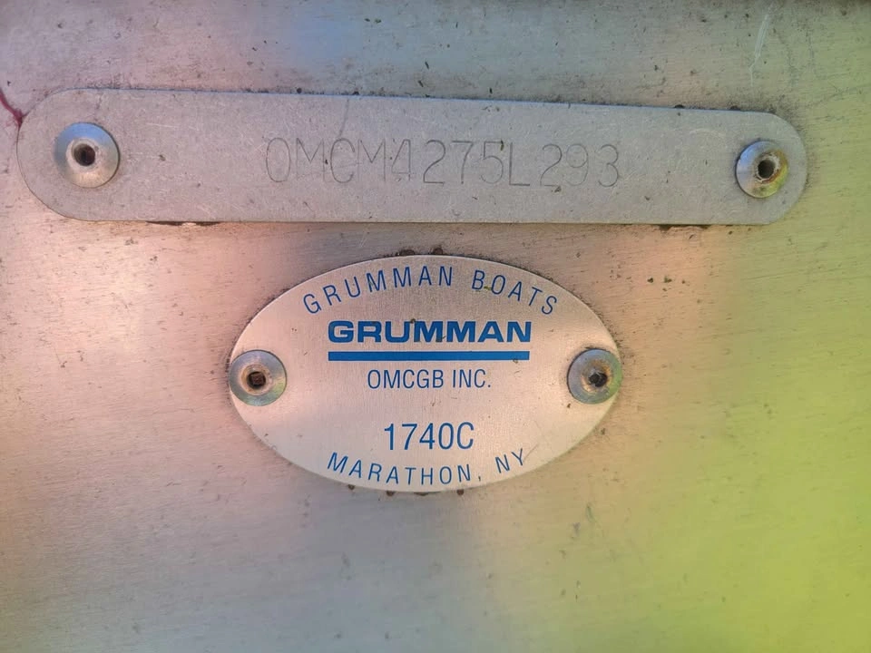 Grumman 1740C Aluminum Canoe - photo 4