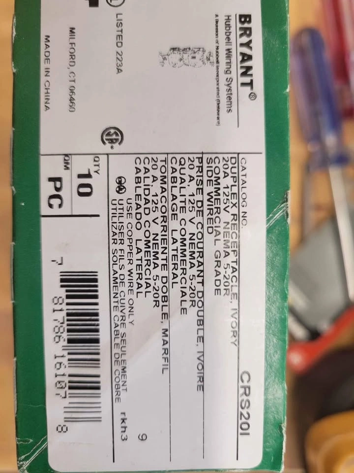 9 New Commercial Duty 20 Amp Duplex Receptacles, Ivory - photo 2