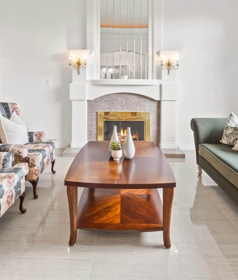 Ashley Furniture Center Table - photo 3