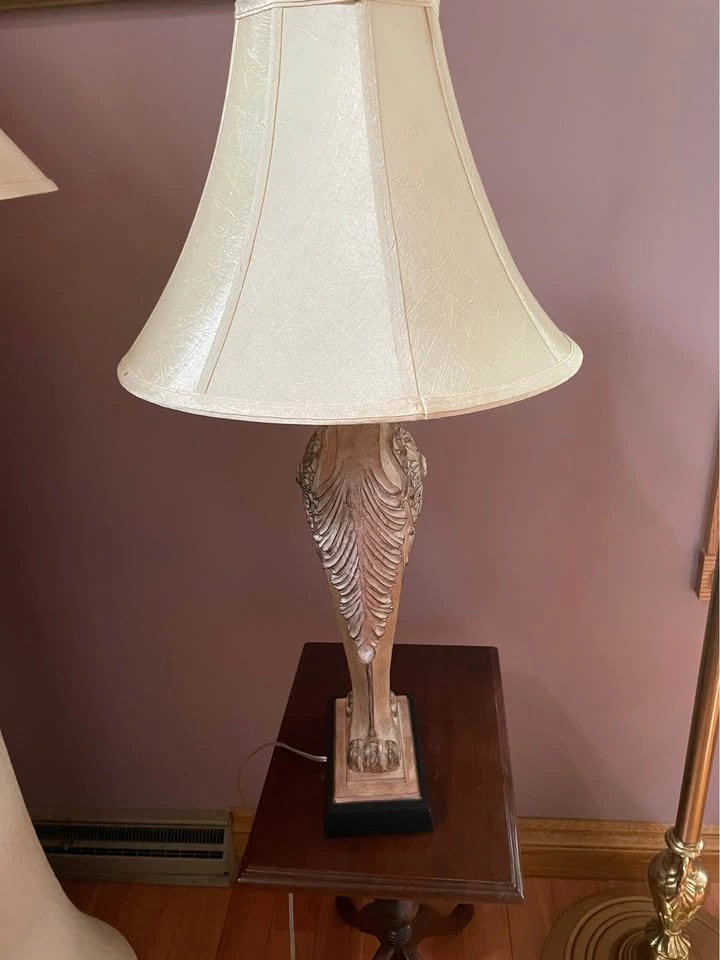Traditional Ornate Resin Table Lamp with Cream Bell Shade - photo 3