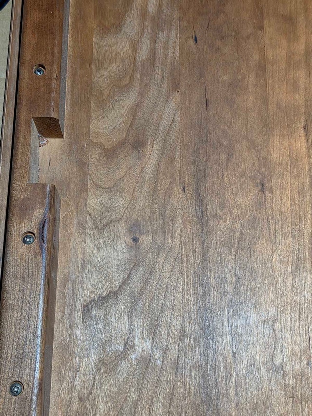 King Size Solid Cherry Bedroom Set by Durham Furniture - photo 3