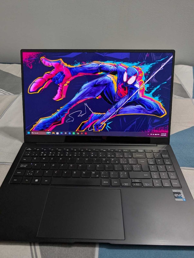 Samsung Galaxy Book 2 Pro