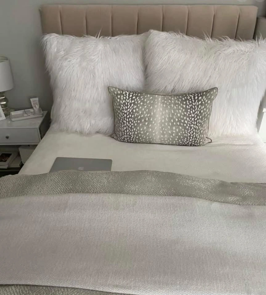 One Kings Lane Delmar Channel Bed - Gray Velvet - Full/Double - photo 5