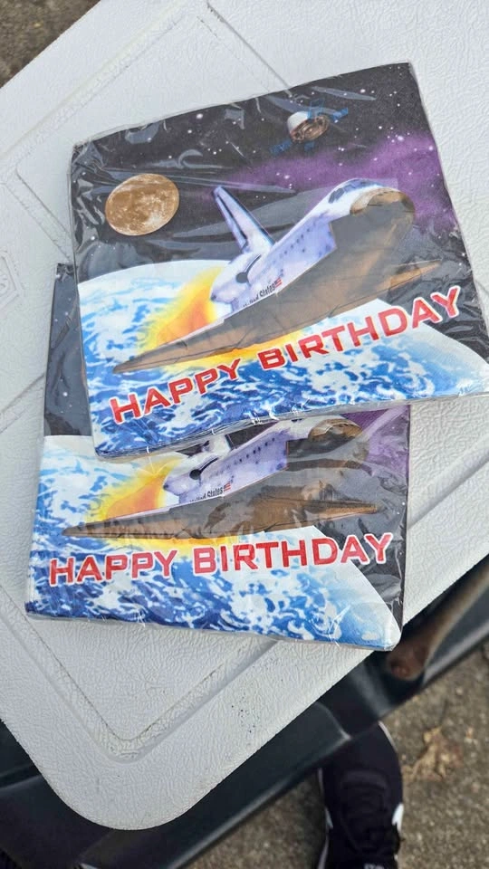 Napkins, astronaut party theme