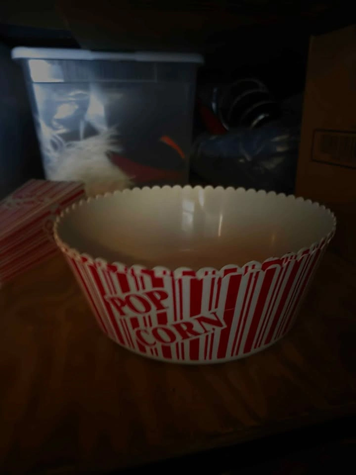 Popcorn bowls and holders - photo 2