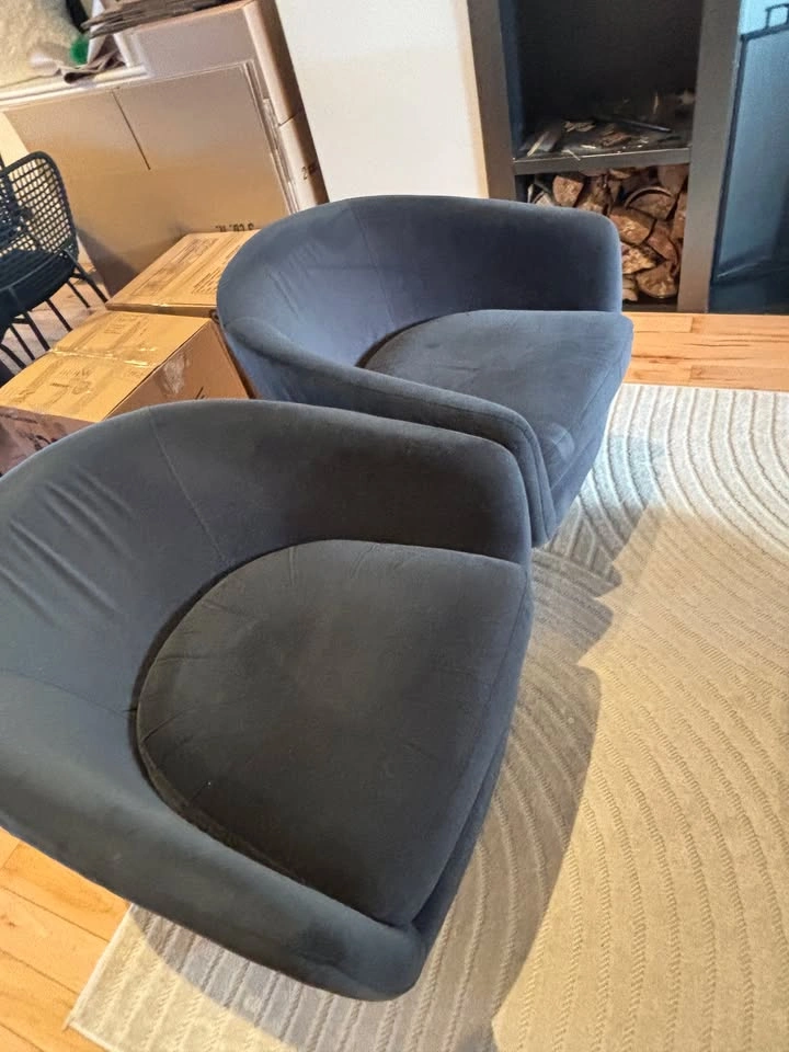 2x Modern Velvet Swivel Barrel Chair - photo 3