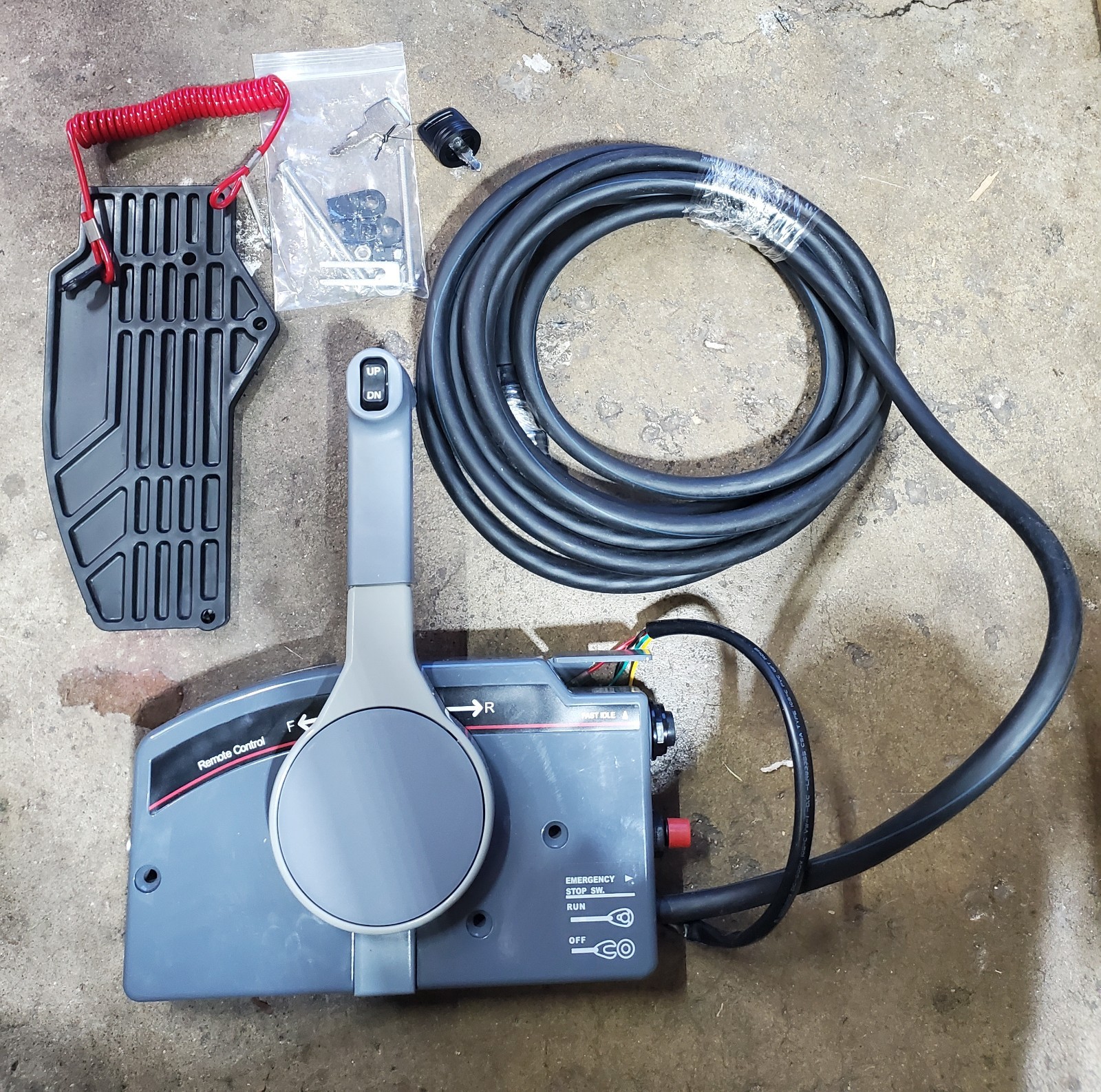Remote Control Box Assy for Outboard Motor 703-48205-16