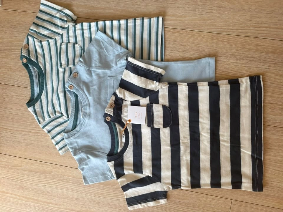 3x T-shirts 12-18 months