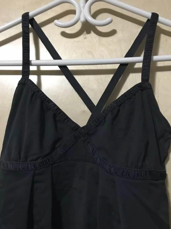 Lululemon Black Criss Cross Tank Top Size 6 - photo 2