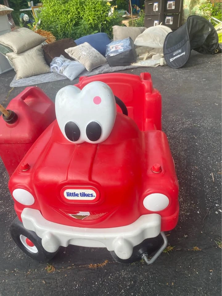 Little Tykes Fire Engine Cozy Coupe