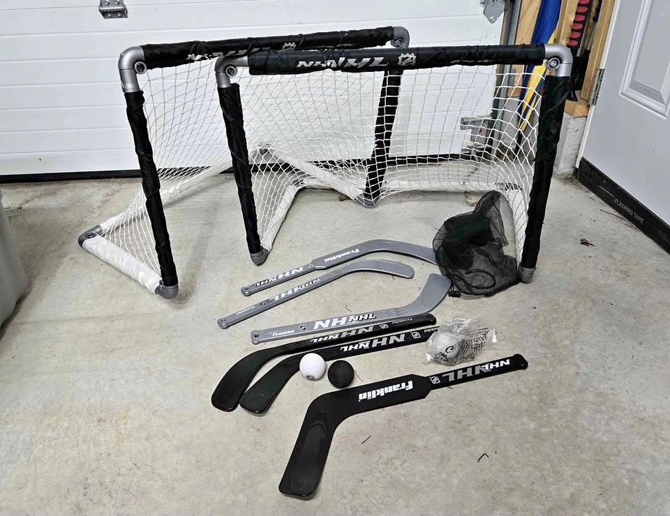 Franklin NHL Street Hockey Nets and Sticks Set