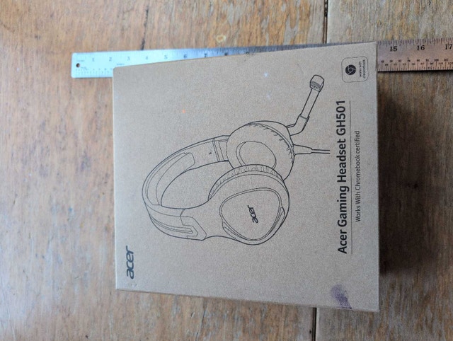 Acer GH501 Gaming Headset unopened box