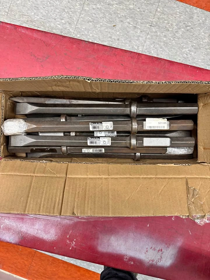 MAKITA NARROW CHISELS
