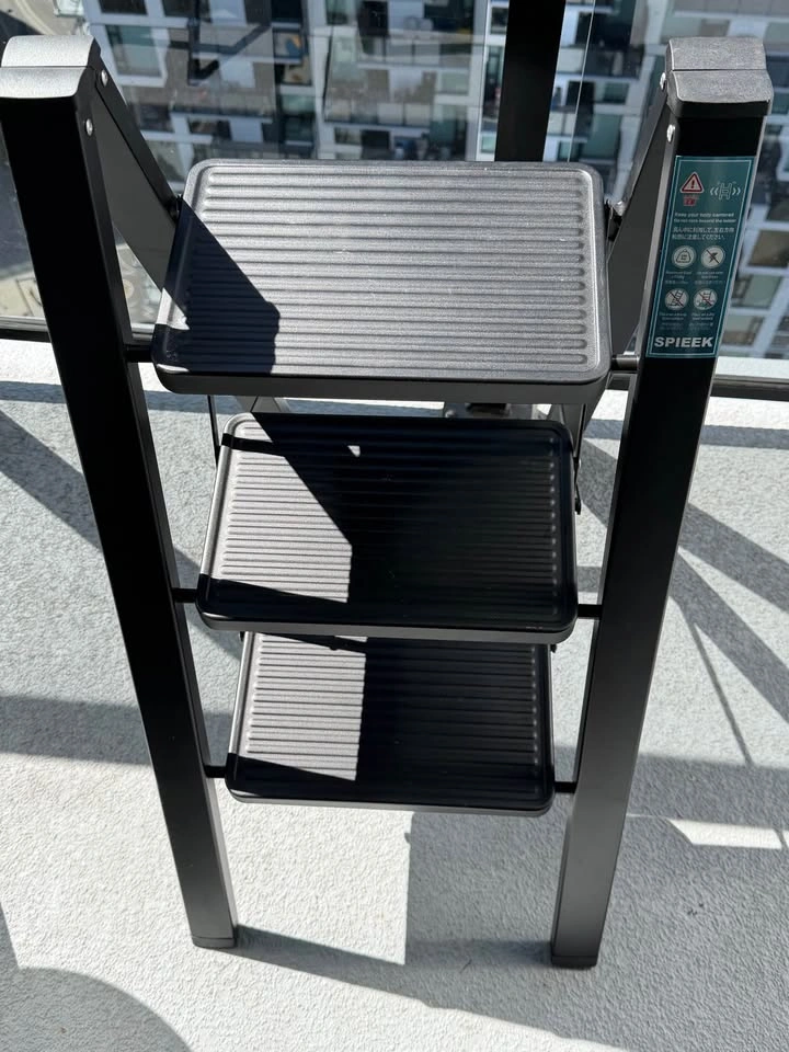 3 Step Folding Ladder Safety Step Stool 150kg Capacity - photo 4
