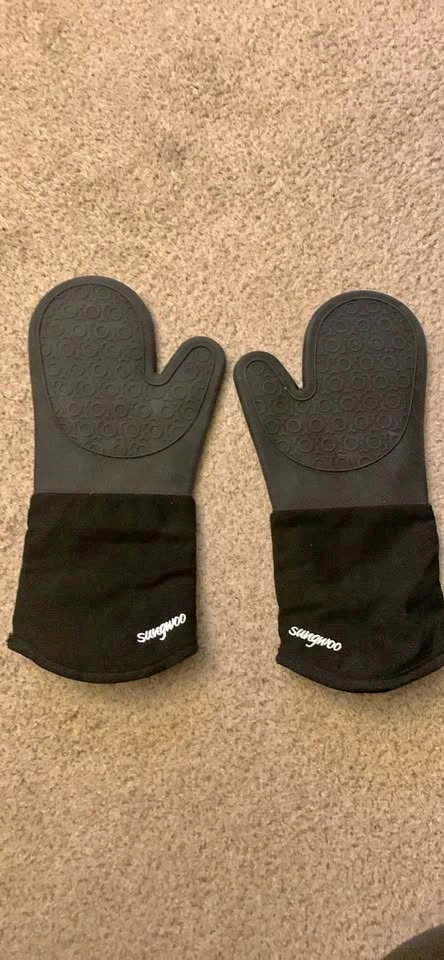 Sungwoo Extra Long Silicone Oven Mitts - Heat Resistant