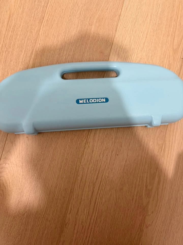 Suzuki Melodion Study-32 Melodica 32 Key Keyboard w/ Case - photo 4