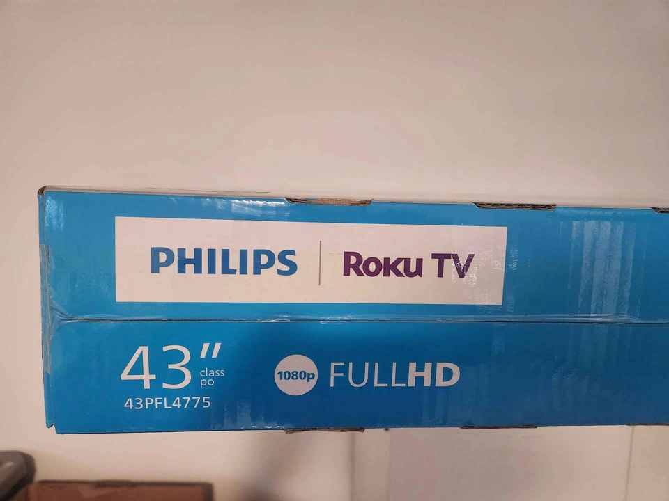Philips 43" Roku TV 43PFL4775 - photo 2