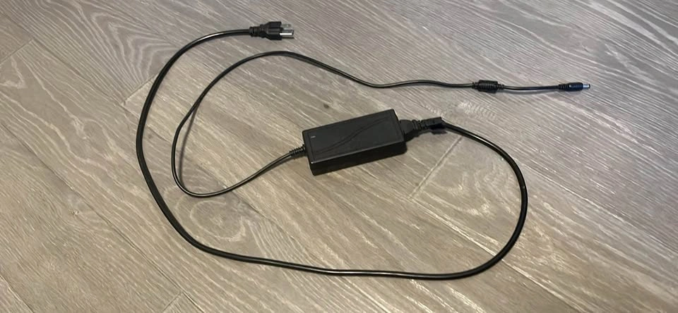 Donner DKA-20 Amp - photo 4