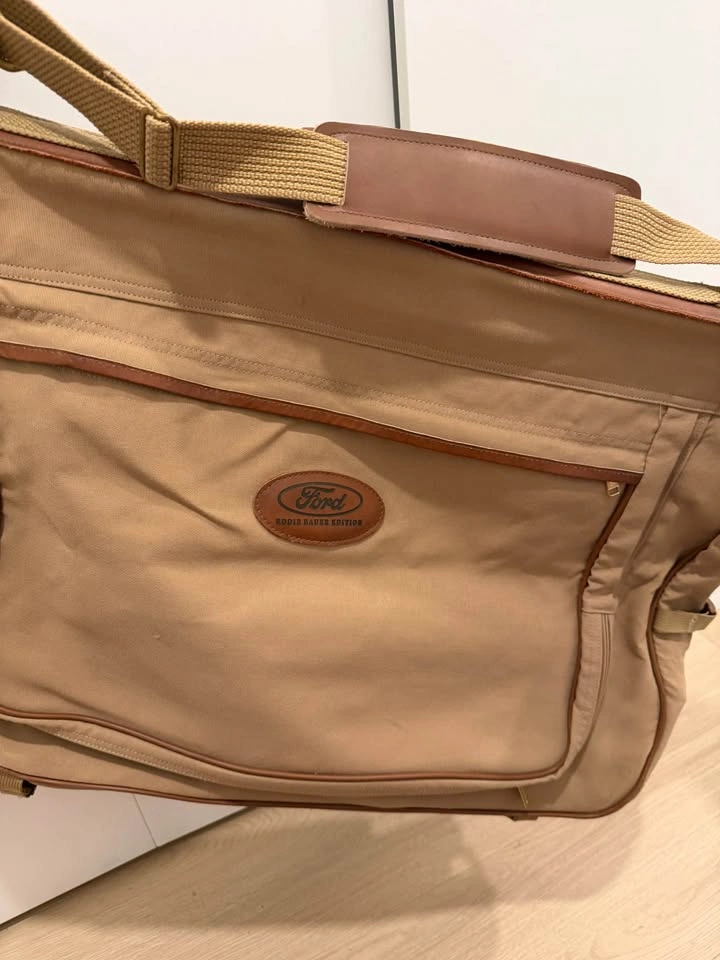 Eddie Bauer Ford Canvas Leather 36" Garment Travel Bag - photo 4