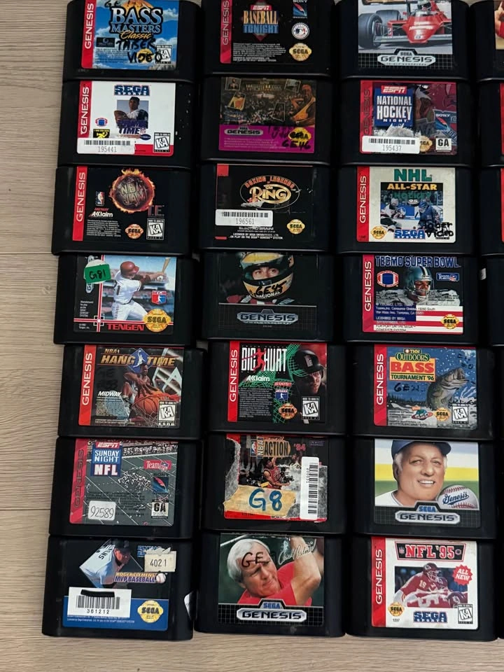 35 Sega Genesis Games Lot: Sports, Wrestling, Racing, NBA Jam, T - photo 2