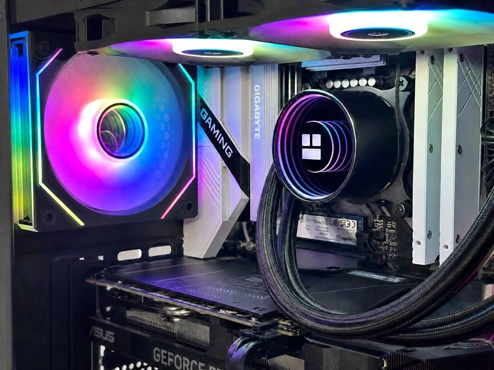 Gaming PC i7 RTX 4060 Ti