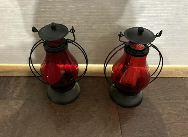 Glass Candlesticks (x2)
