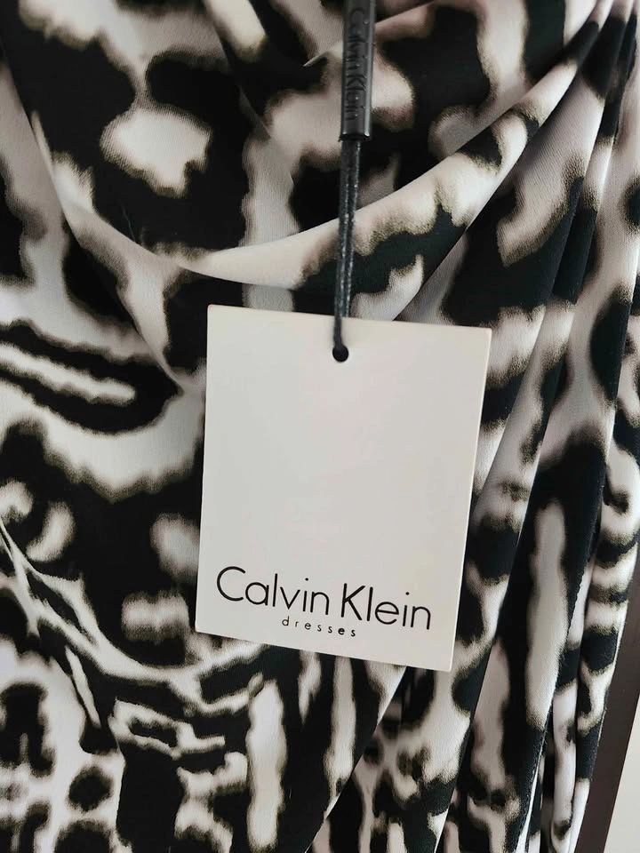 Calvin Klein Animal Print Dress - Size 10 - photo 5