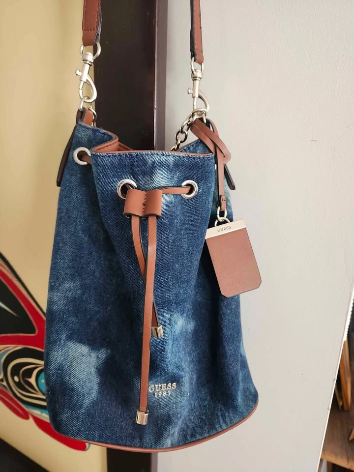 GUESS Denim Bucket Purse - photo 5