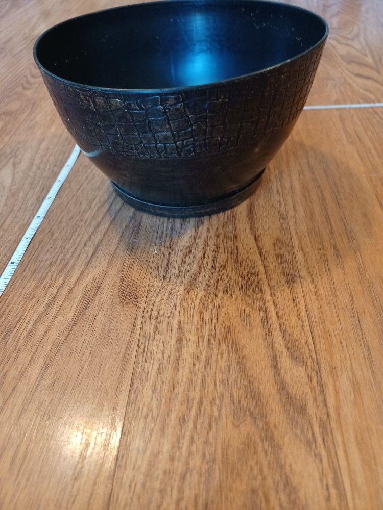 Black With Gold Speckled Decorative Plastic Planter Pot - photo 4
