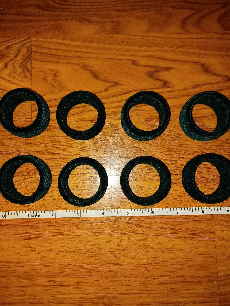 Set Of 8 Hunter Green Velvet Napkin Rings - photo 4