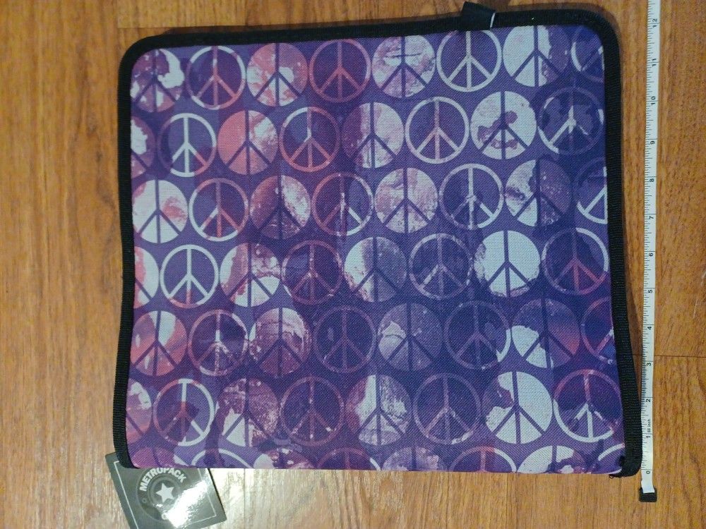 Metropack Gear Zippered 3-ring Binder