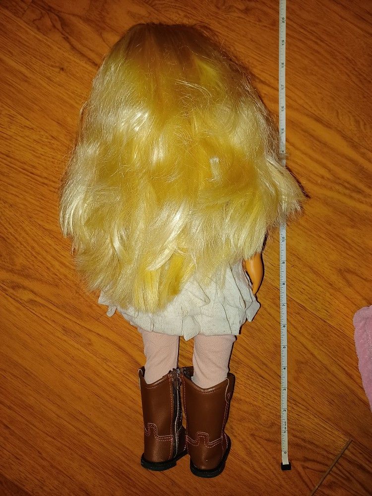 Blonde OG Doll With Clothes, AG Bag & Accessories - photo 2