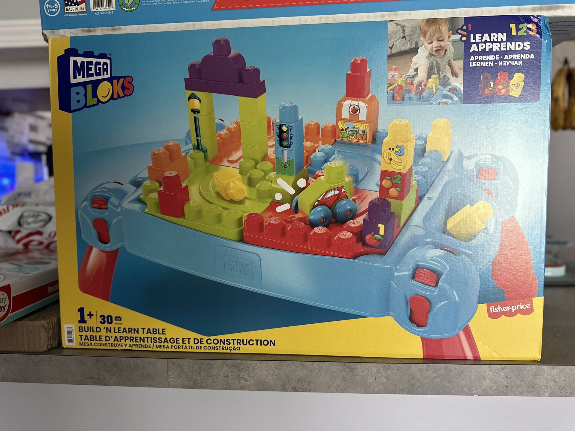 MEGA BLOKS Build 'n Learn Table Activity Building Block Set