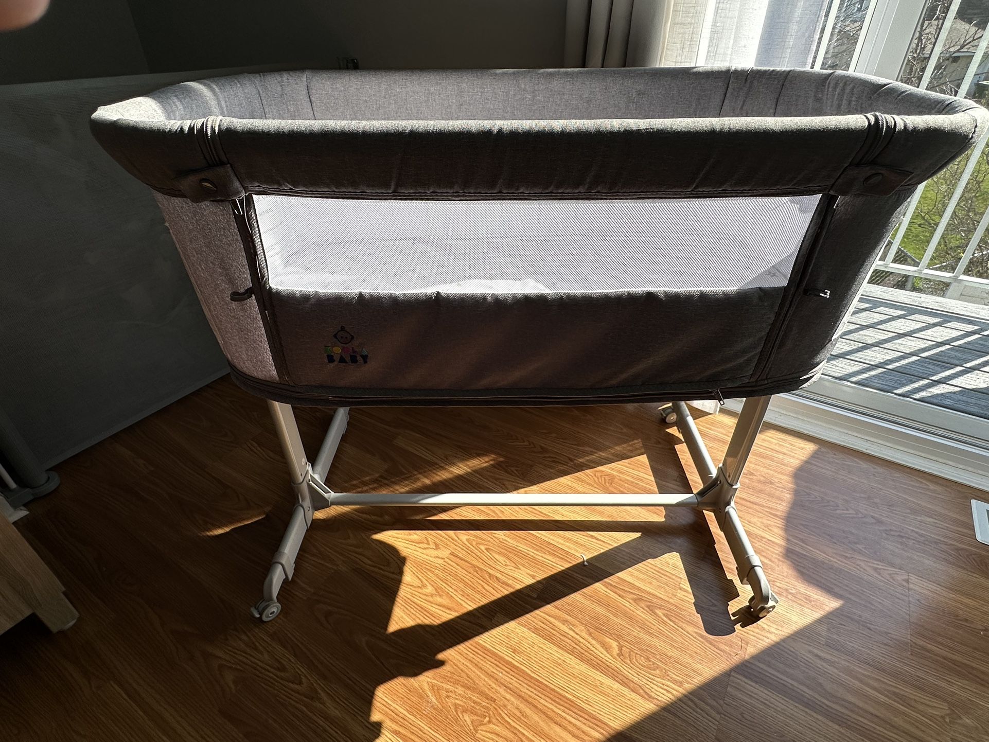 Koola Baby Bassinet With Height Adjustment - photo 2
