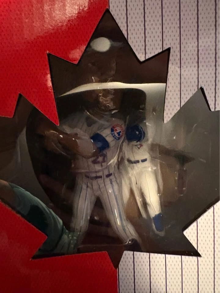 Toronto Blue Jays Vlad and dad bobble head - photo 2