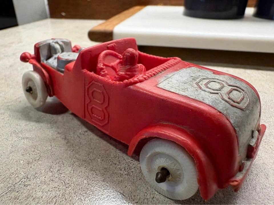 Vintage 1950s Auburn Rubber Company Red Hot Rod Race Car - photo 2