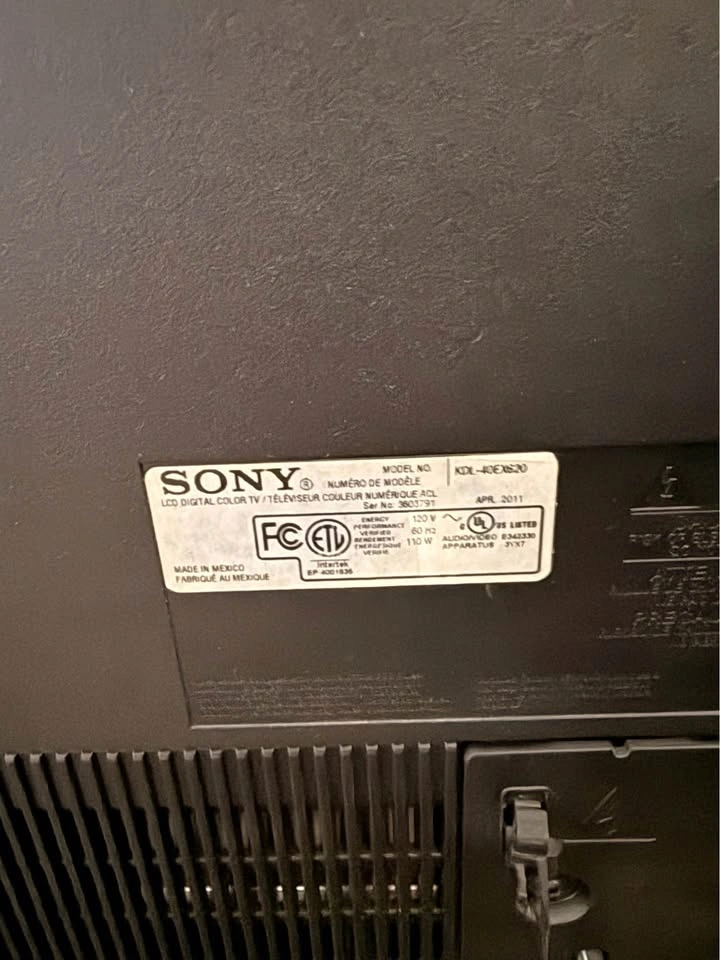 Sony Bravia TV - photo 2