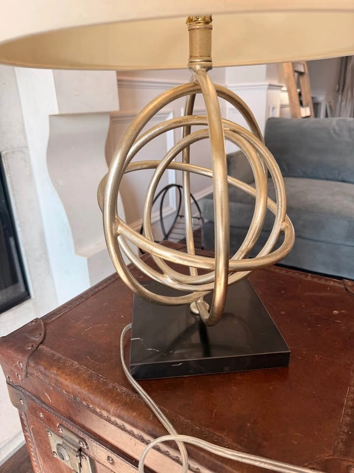 Table Lamp - photo 3