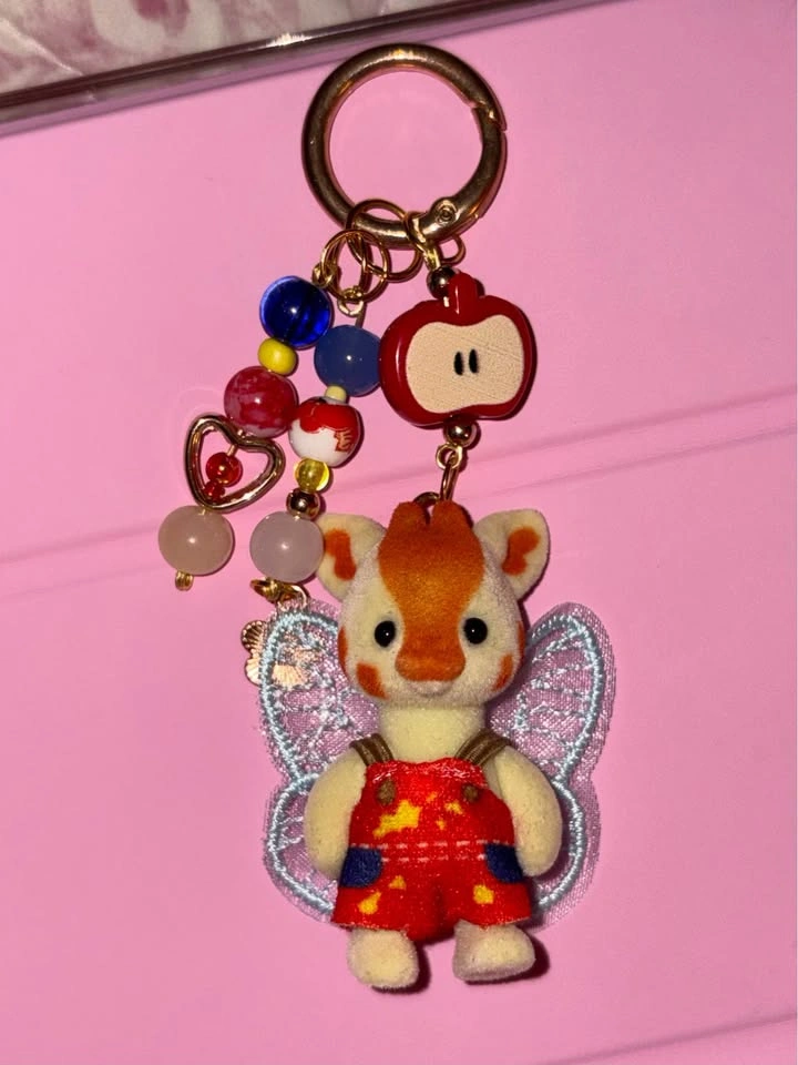 calico giraffe keychain 🦒 - photo 2